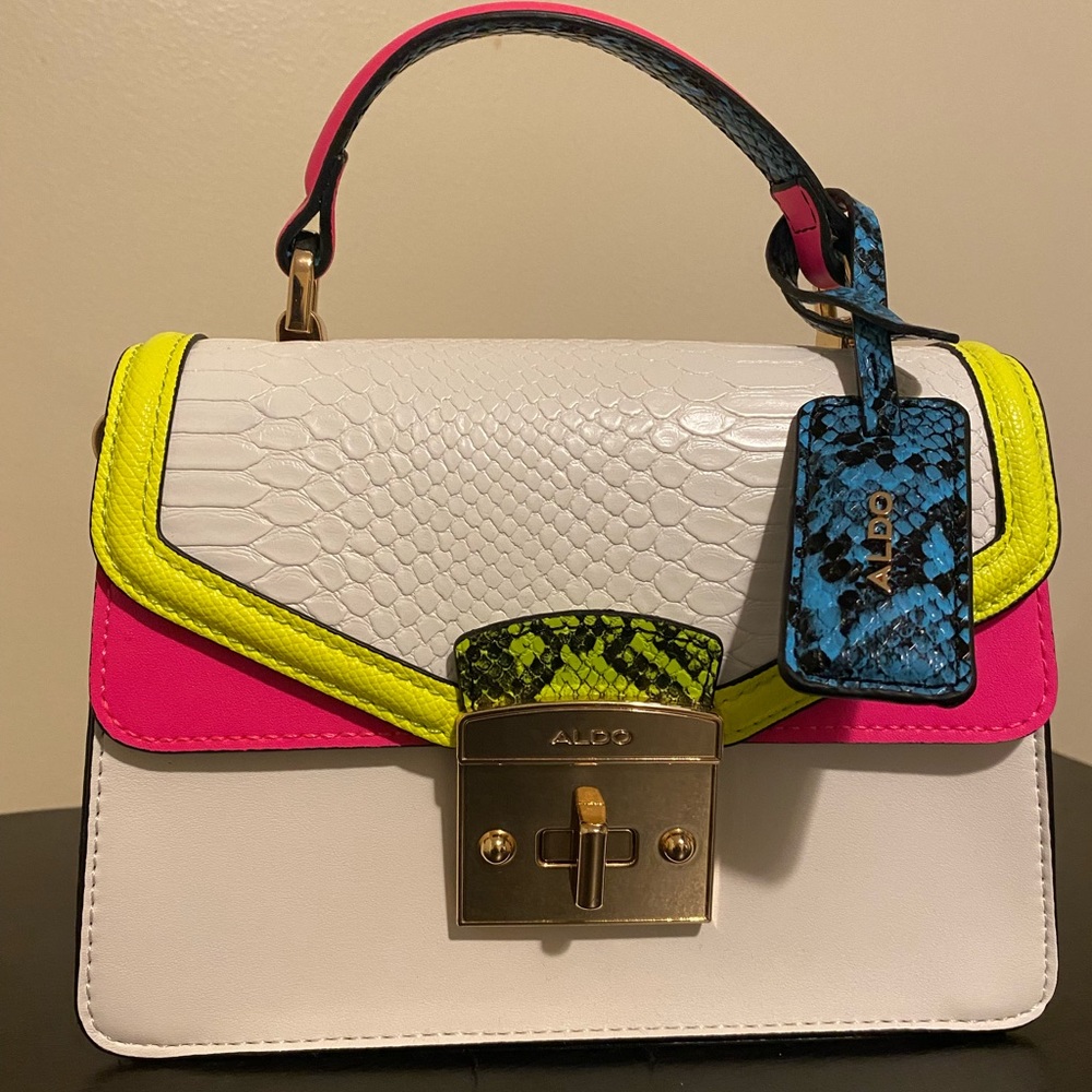 Handbag